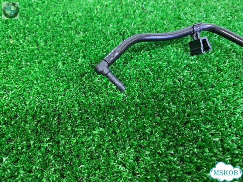 Вакуумный трубопровод BMW 5 G30 B57D30A 2022 фото 3