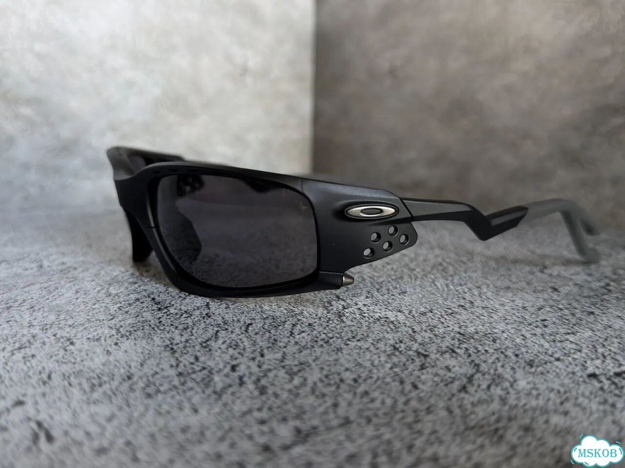 Оригинал Oakley Plantaris Sq Matte Black Grey фото 1