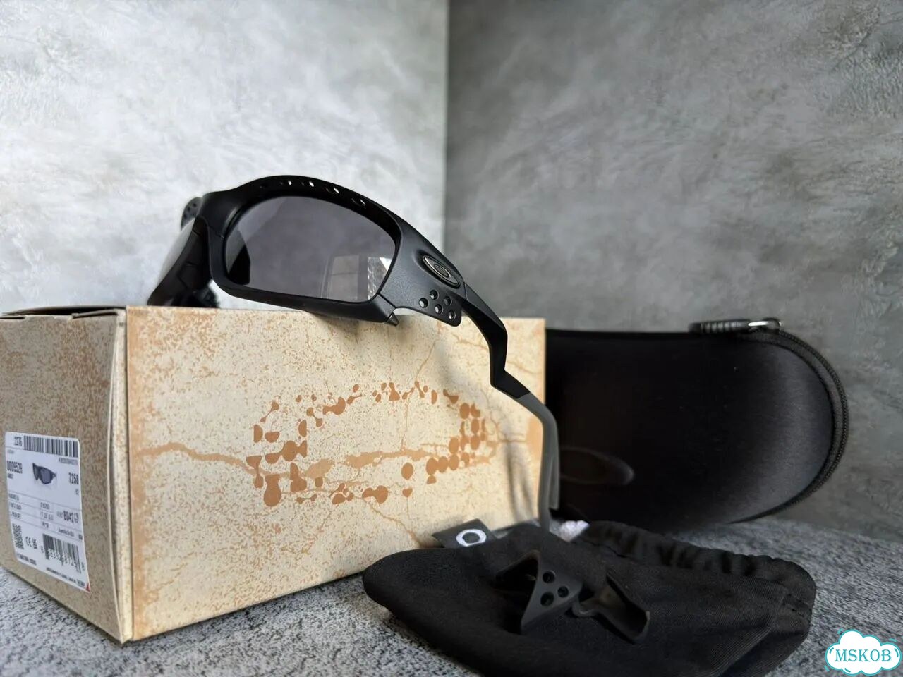 Оригинал Oakley Plantaris Sq Matte Black Grey фото 8