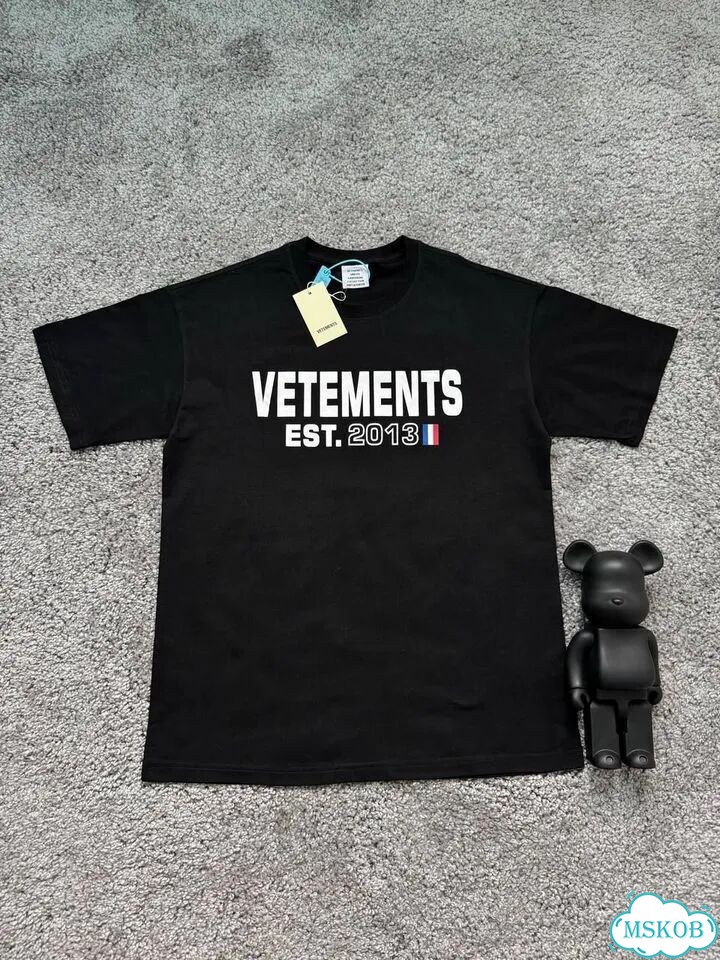 Футболка Vetements Paris чёрная y2k фото 1