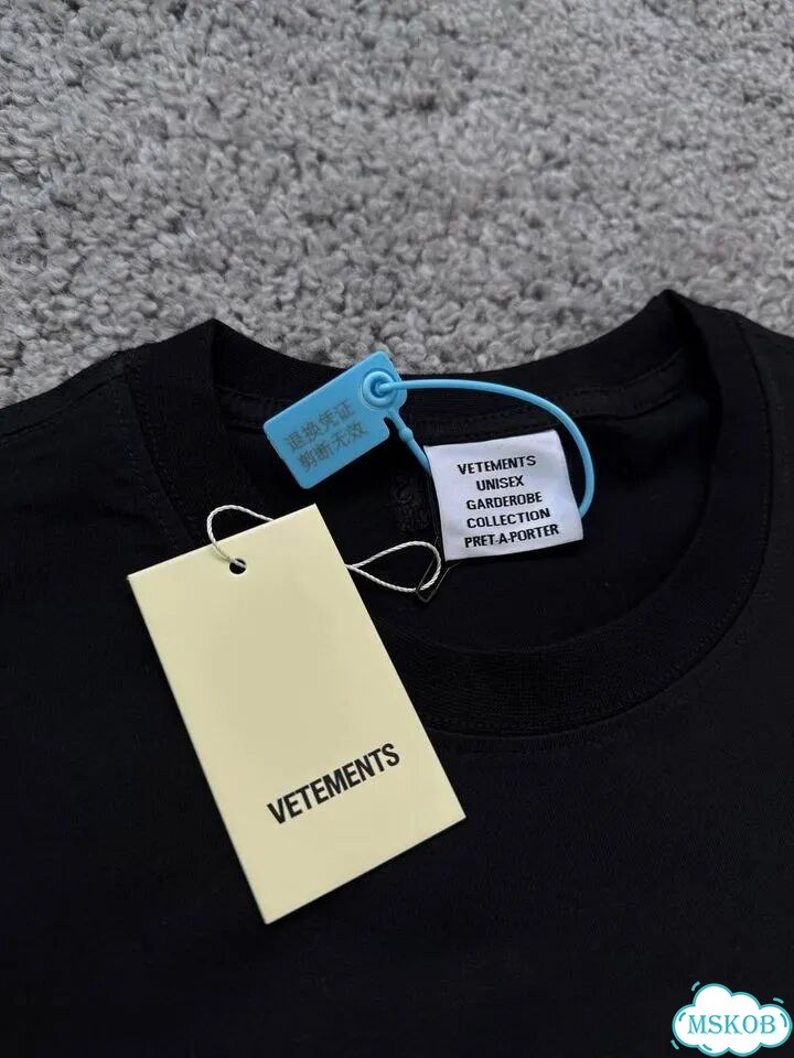 Футболка Vetements Paris чёрная y2k фото 3