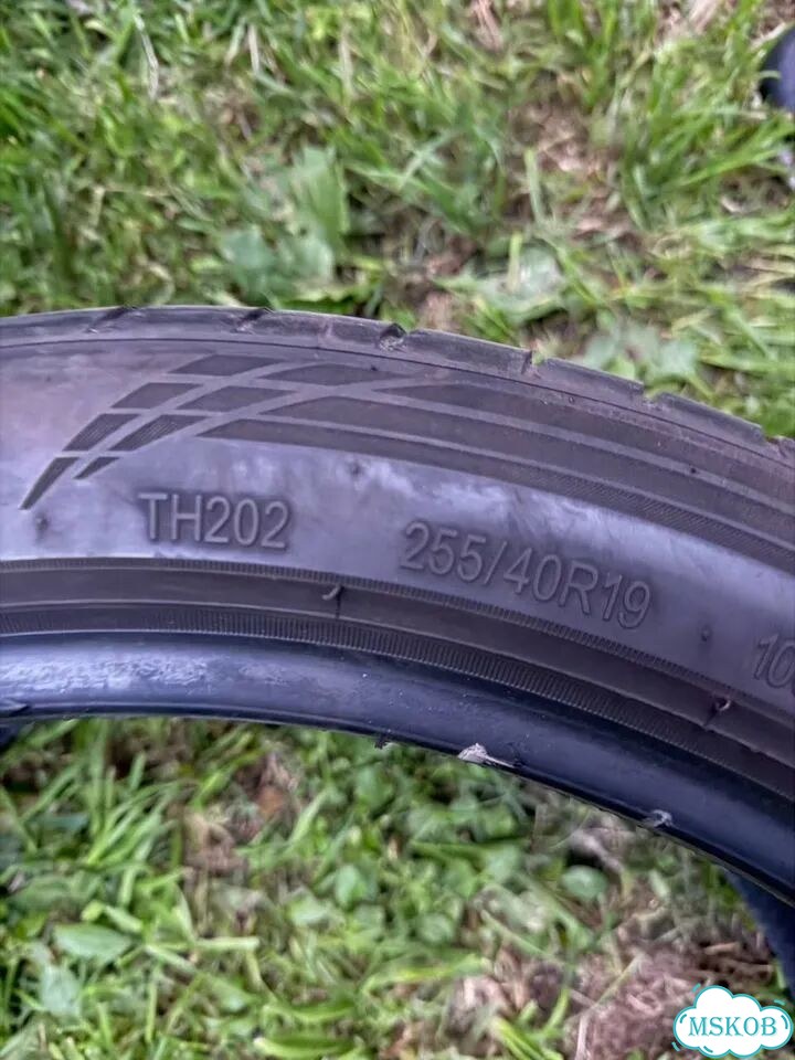 Triangle EffeXSport TH202 255/40 R19 101Y фото 3
