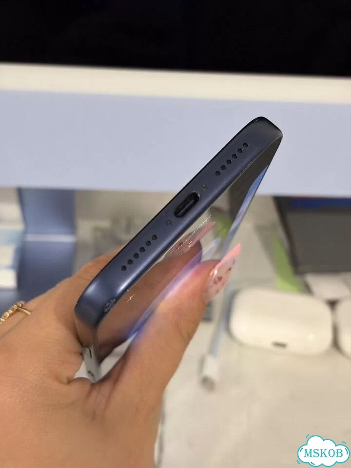 iPhone 17 Pro Max, 512 ГБ, SIM + eSIM фото 6