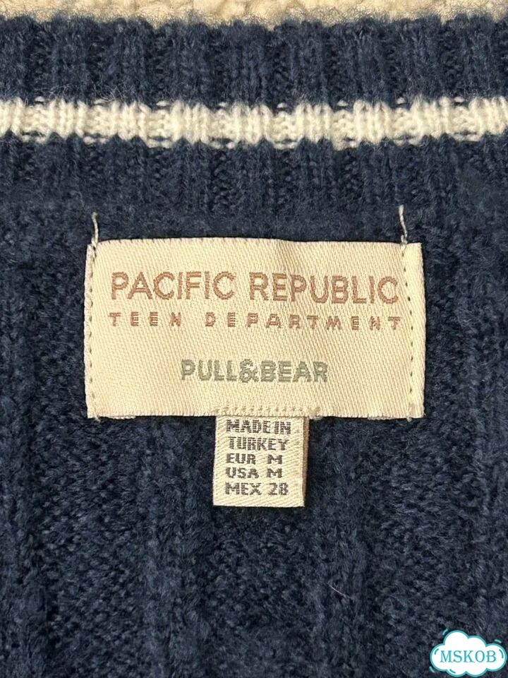 Жилетка вязаная Pull & Bear женская синяя фото 2