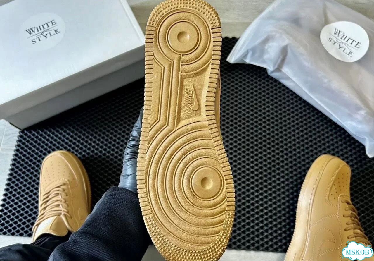 Классные мужские кроссовки Nike фото 4