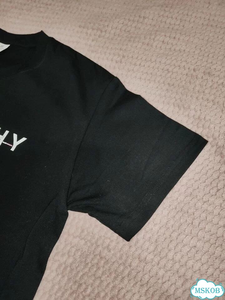 Футболка givenchy logo черная фото 2