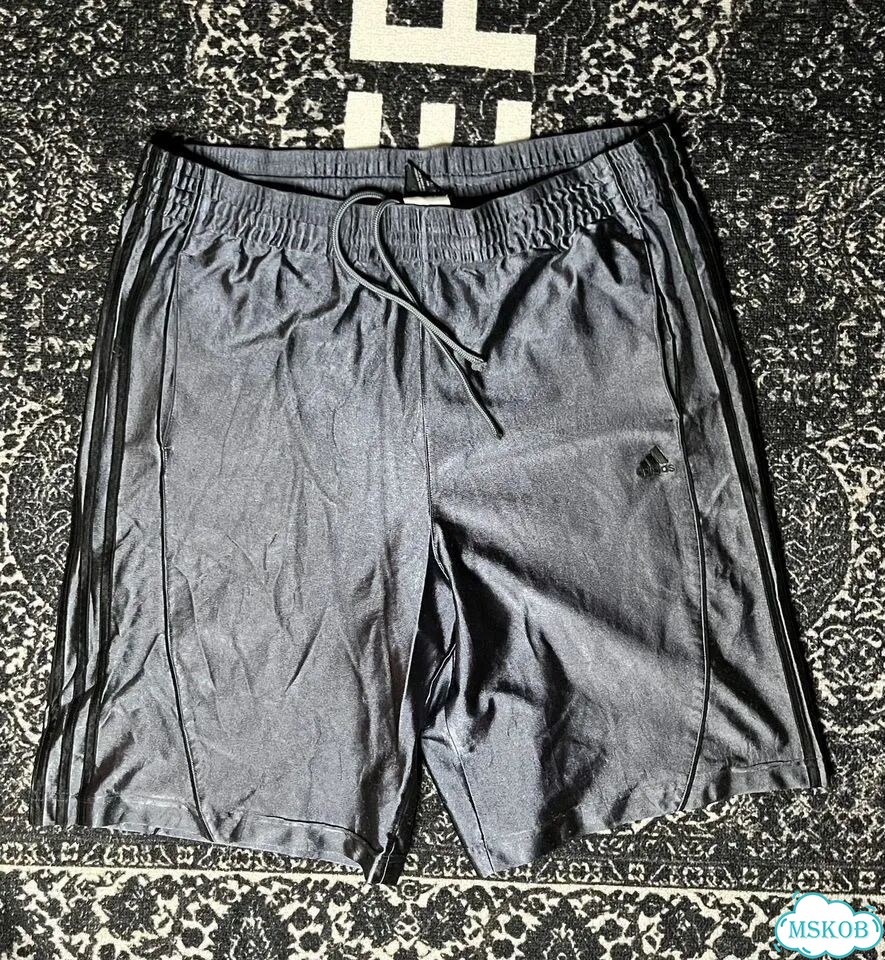 Шорты adidas оригинал фото 1