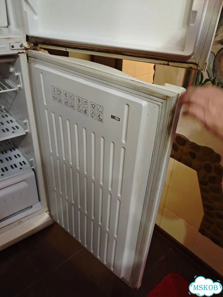Холодильник бу stinol фото 4