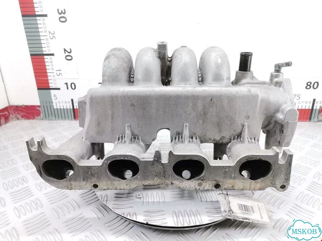 Коллектор впускной Volvo S40 V40 1 фото 1