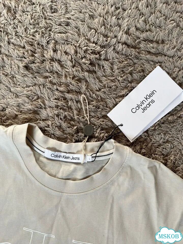 Футболка Calvin Klein Jeans 48 - 50 Оригинал фото 4