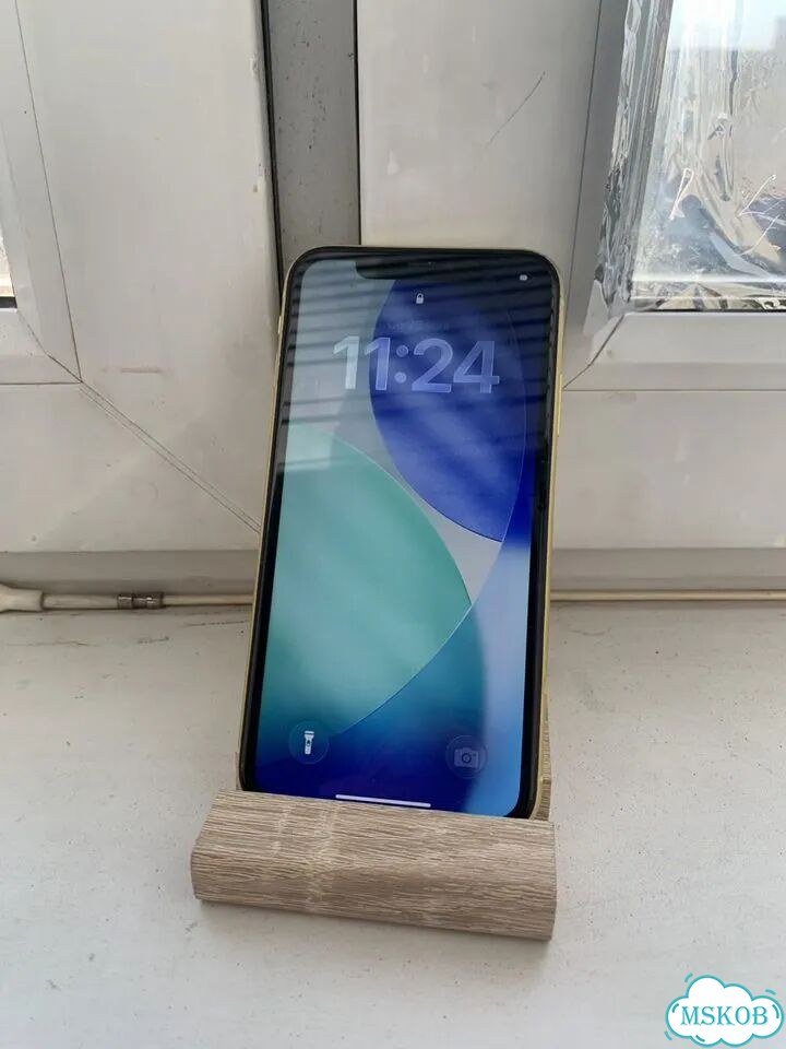 iPhone 11, 64 ГБ, SIM + eSIM фото 1