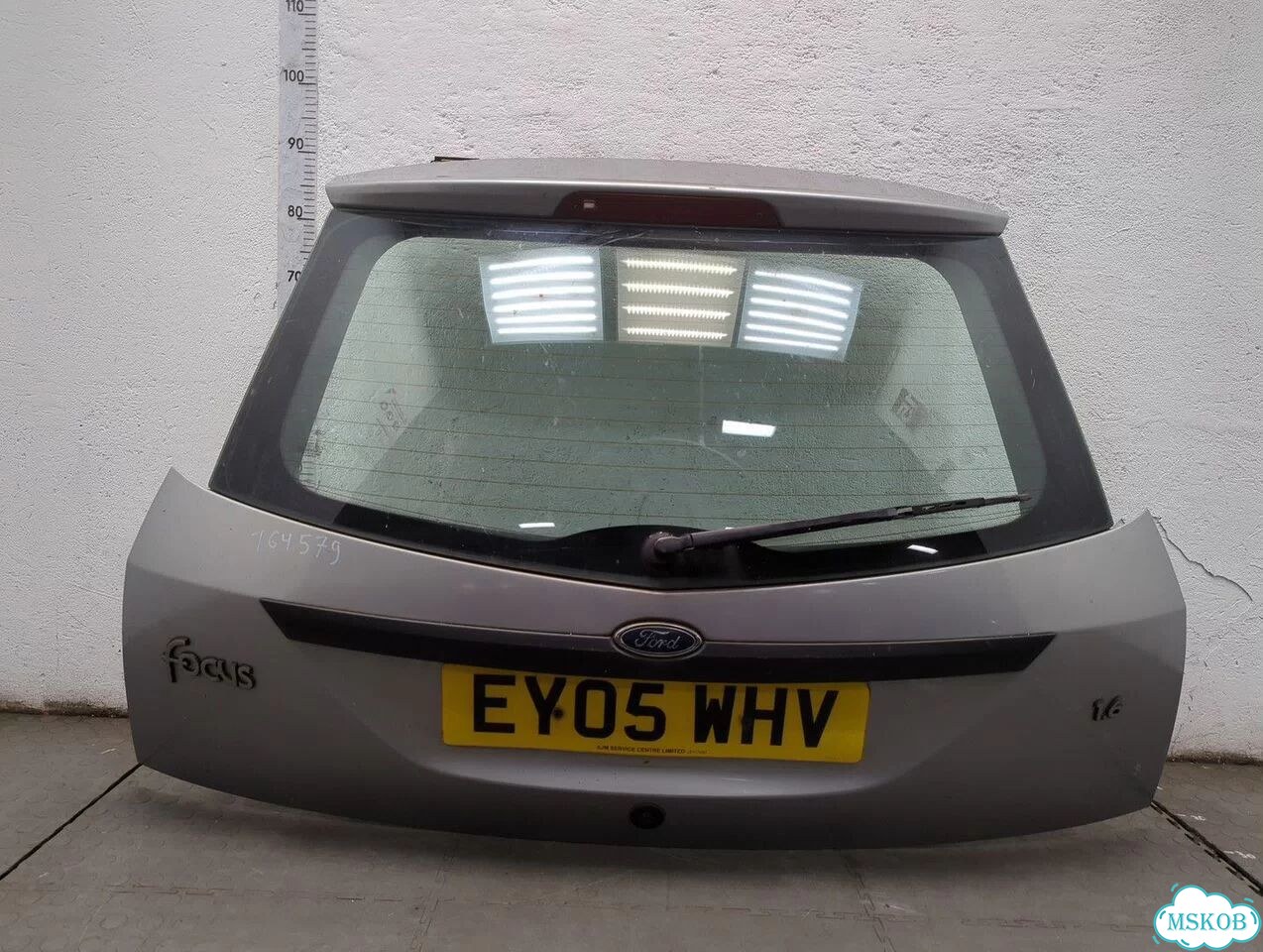 Крышка багажника Ford Focus 1 фото 1