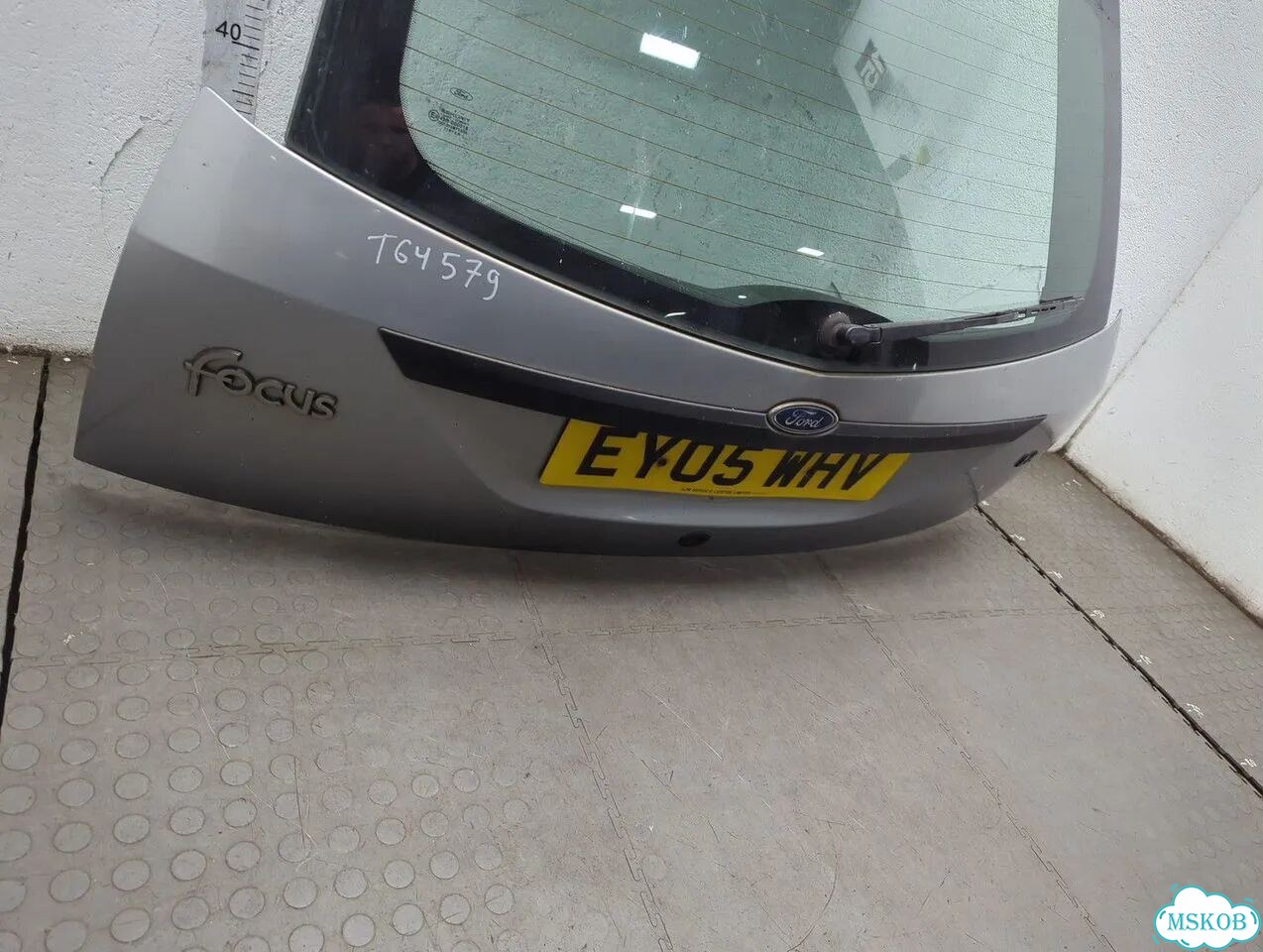 Крышка багажника Ford Focus 1 фото 7