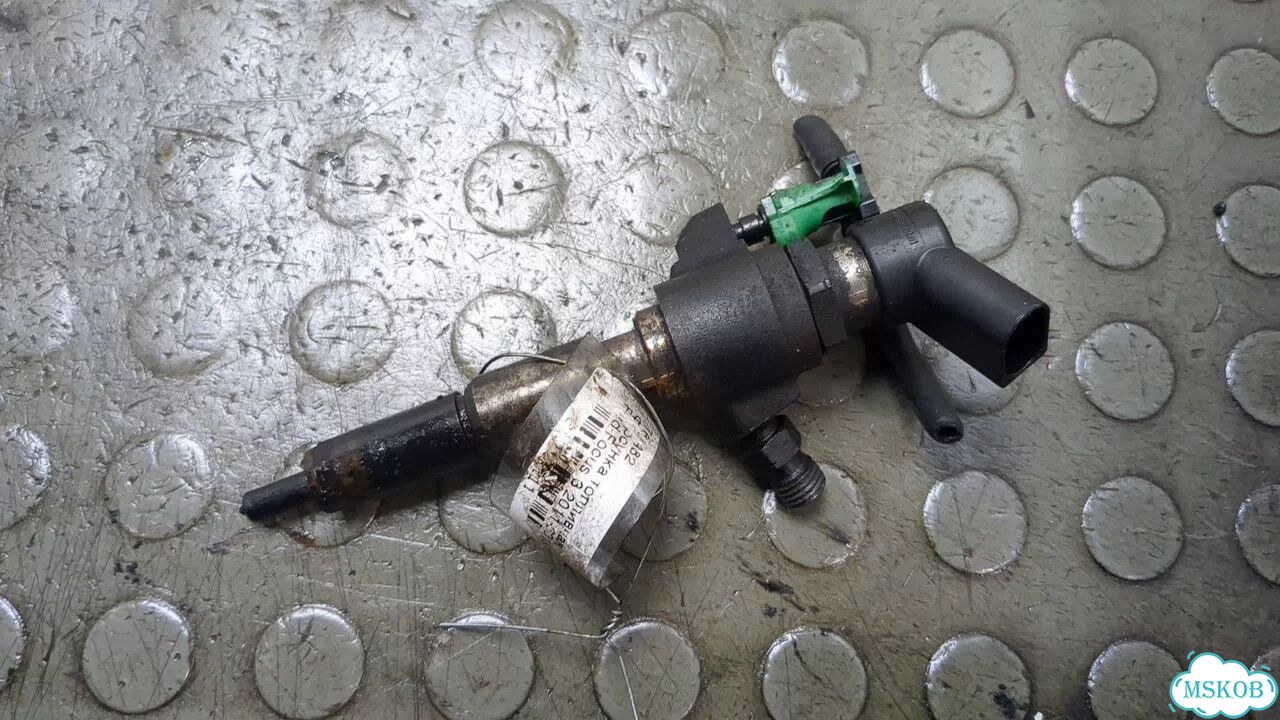 Форсунка топливная Ford Focus 3 фото 1