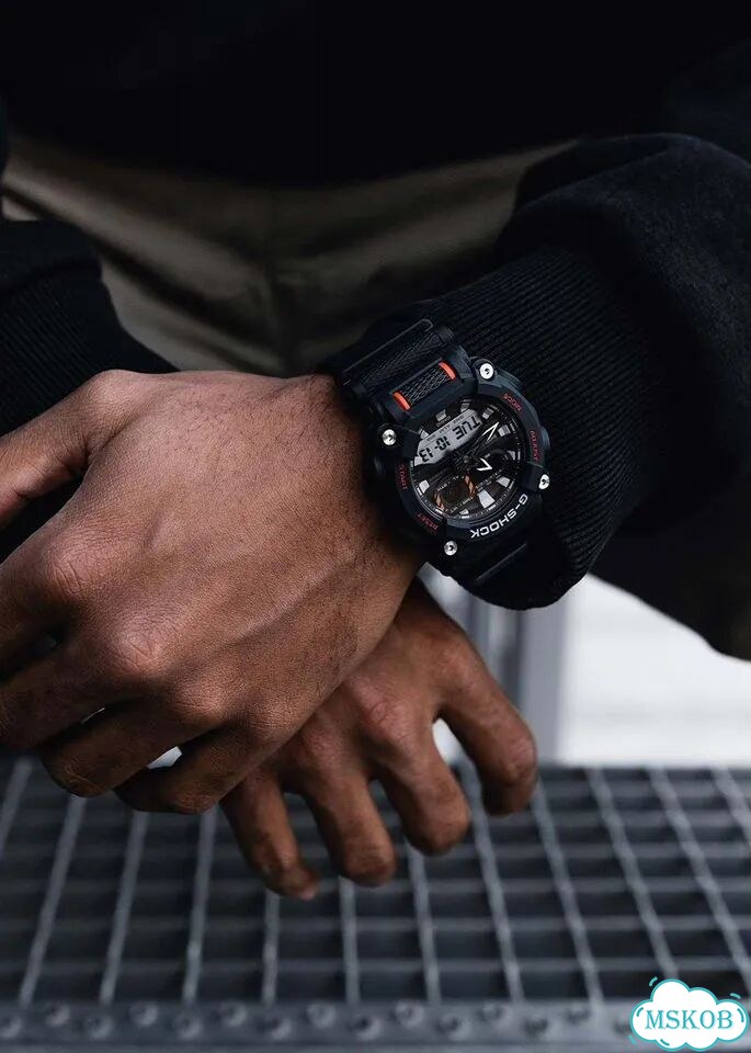Японские наручные часы Casio G-shock GA-900-2A фото 2