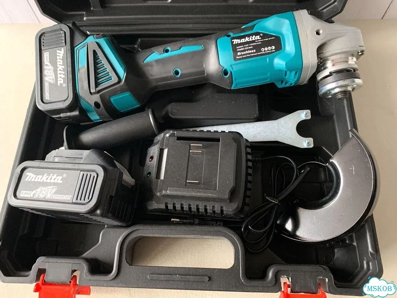Болгарка аккумуляторная Makita 125 мм фото 1
