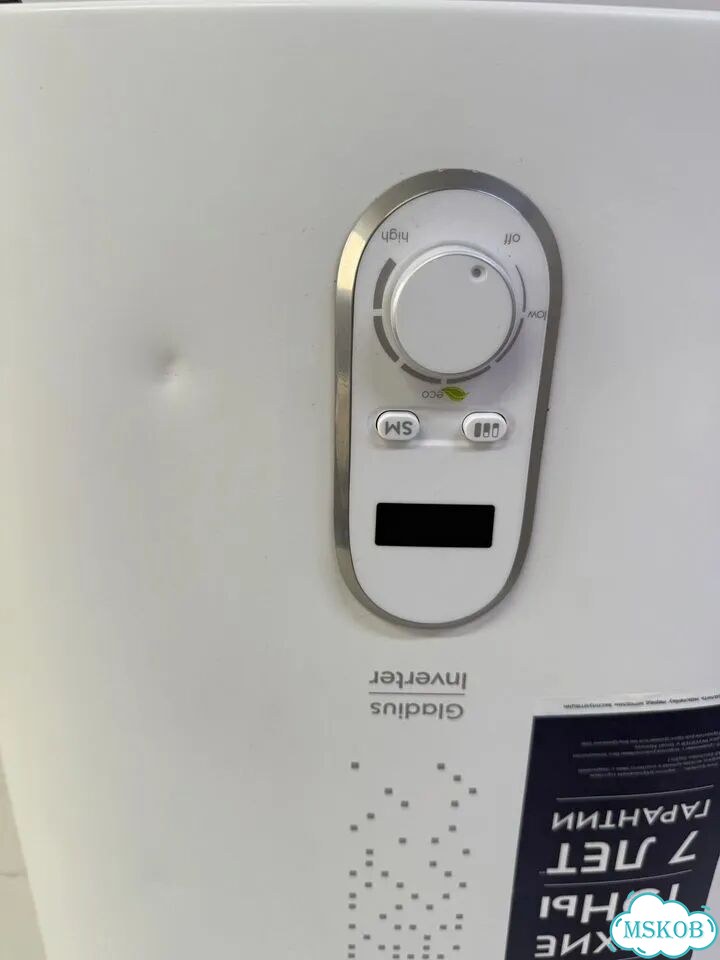 Водонагреватель Electrolux EWH 30 Gladius 2.0 фото 2