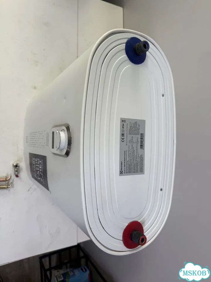 Водонагреватель Electrolux EWH 30 Gladius 2.0 фото 3