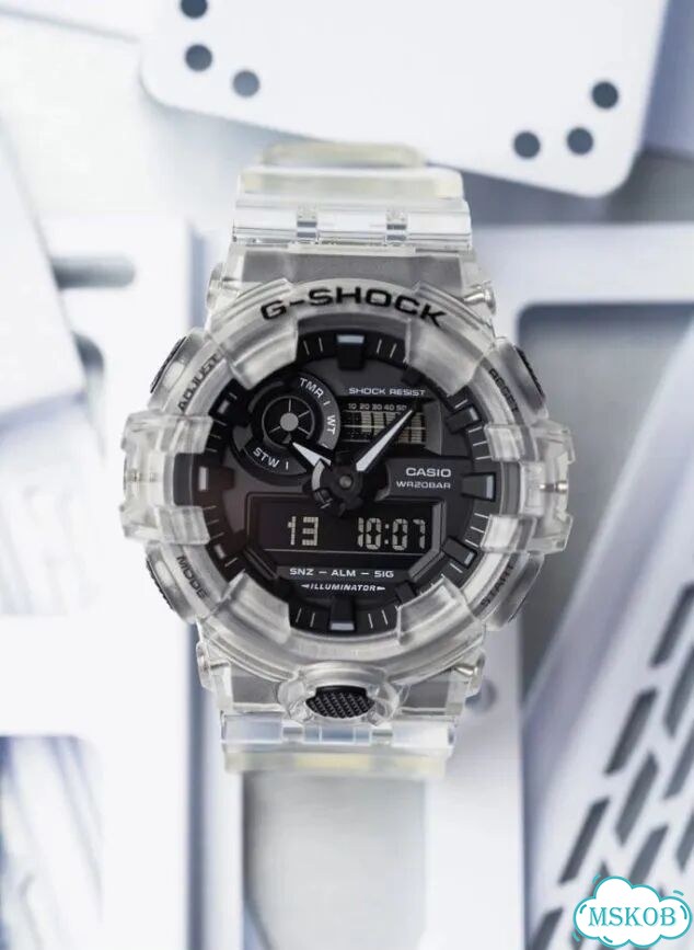 Японские наручные часы Casio G-Shock GA-700SKE-7A фото 1