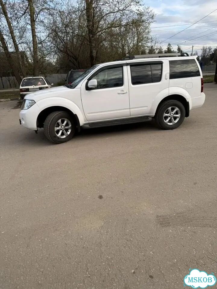 Nissan Pathfinder 2.5 AT, 2013, 132 000 км фото 4