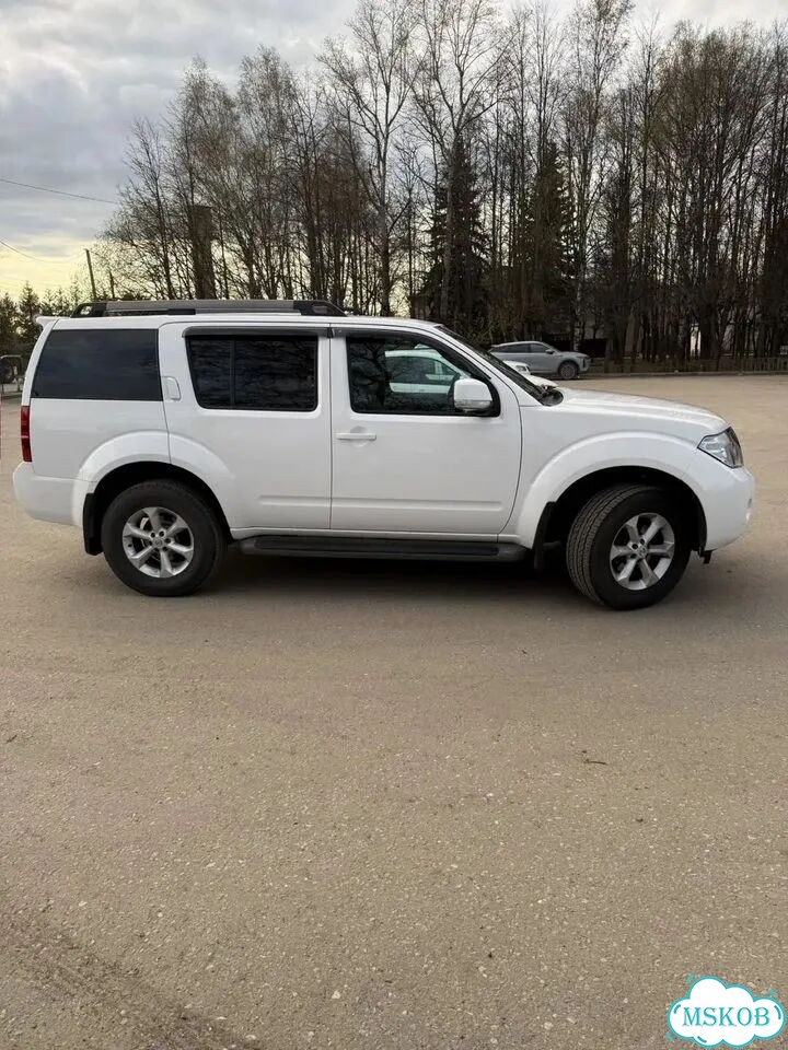 Nissan Pathfinder 2.5 AT, 2013, 132 000 км фото 6