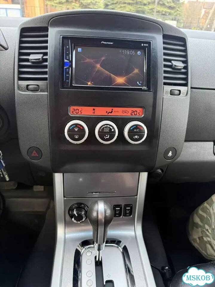 Nissan Pathfinder 2.5 AT, 2013, 132 000 км фото 8