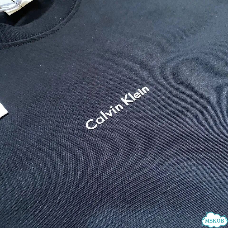Футболка Calvin Klein фото 1