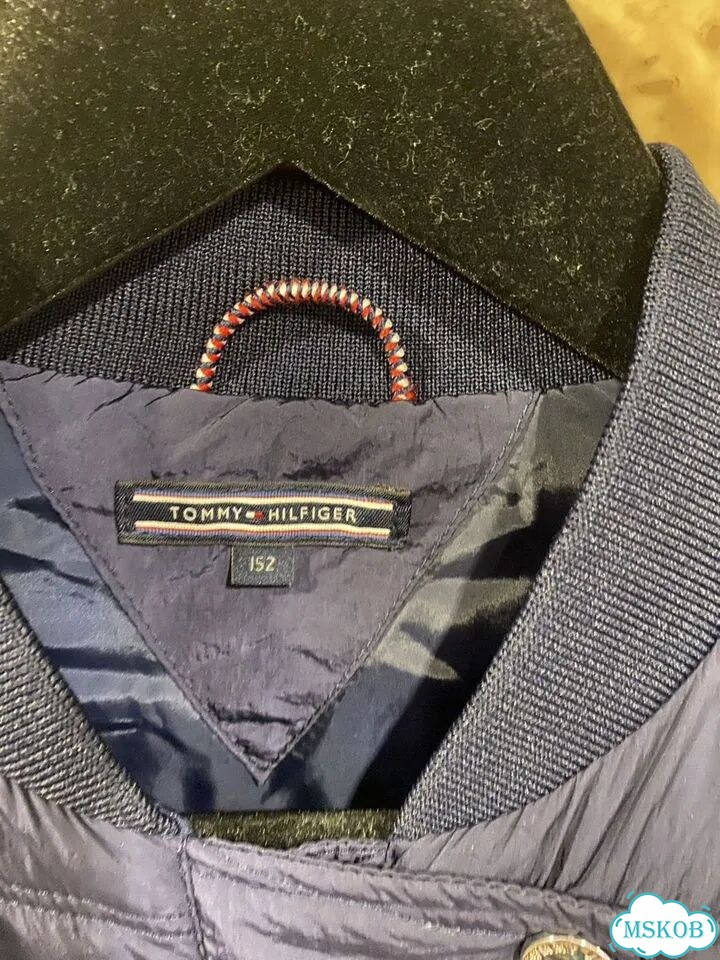 Куртка -жилетка 152 Tommy Hilfiger оригинал фото 4
