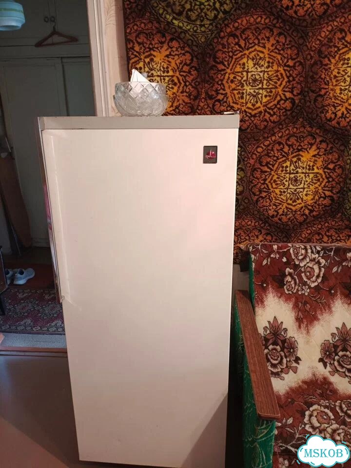 Холодильник бу фото 1