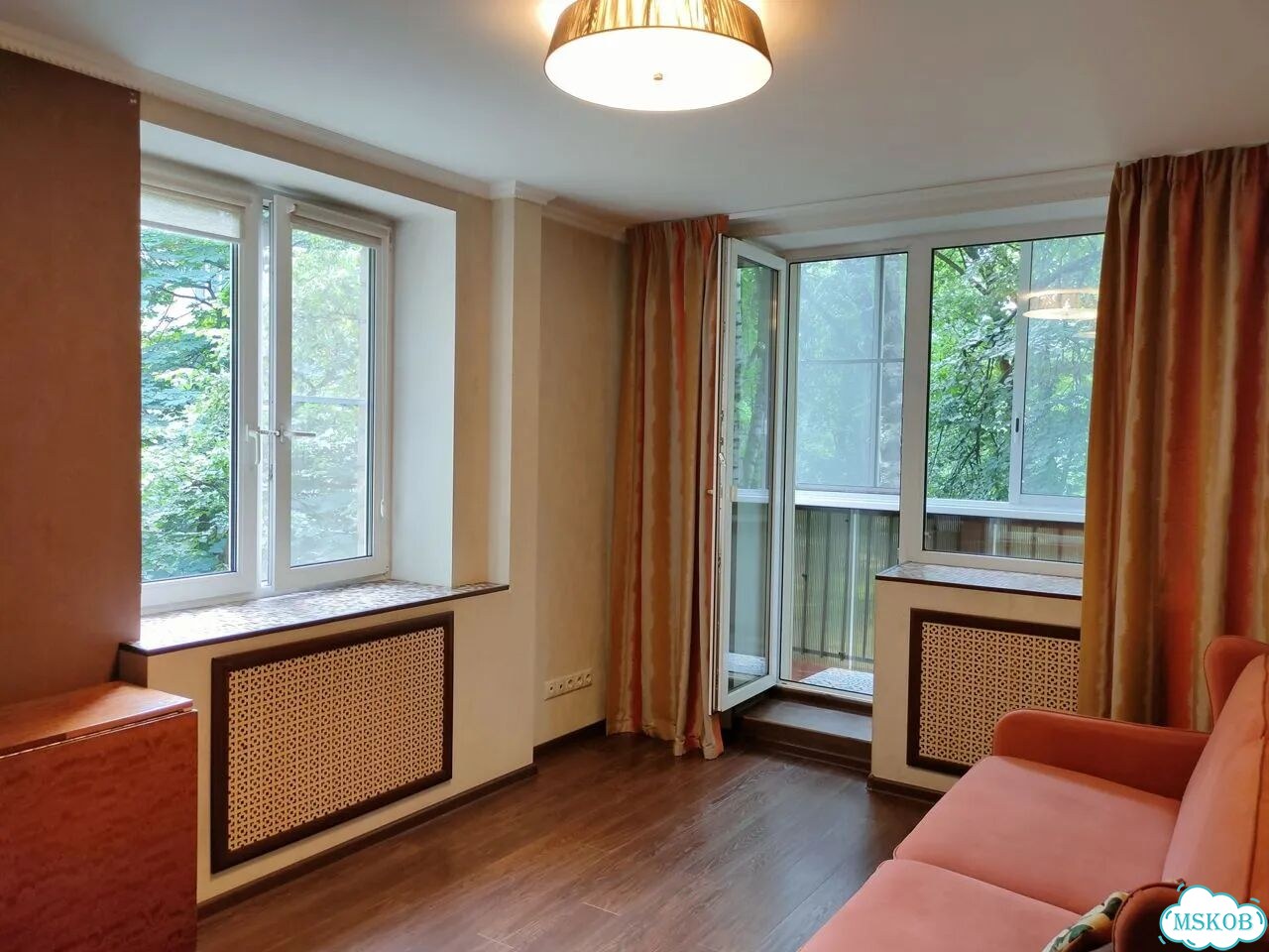 2-к. квартира, 43 м², 3/5 эт. фото 1
