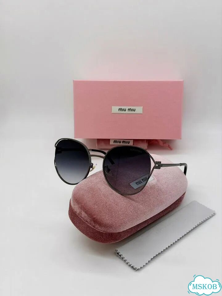 Солнцезащитные очки женские Miu Miu фото 2