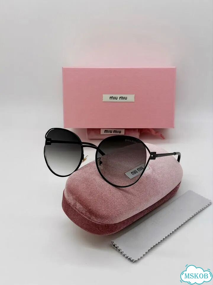 Солнцезащитные очки женские Miu Miu фото 3