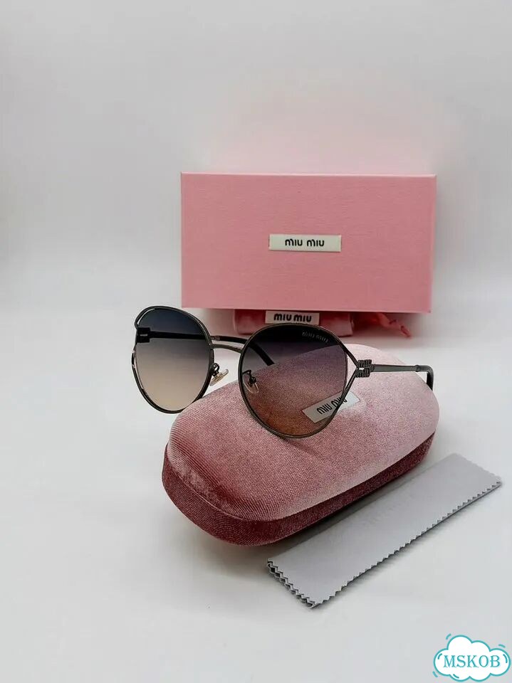 Солнцезащитные очки женские Miu Miu фото 5