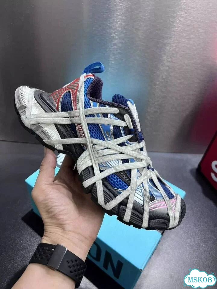 Кроссовки женские Balenciaga фото 2