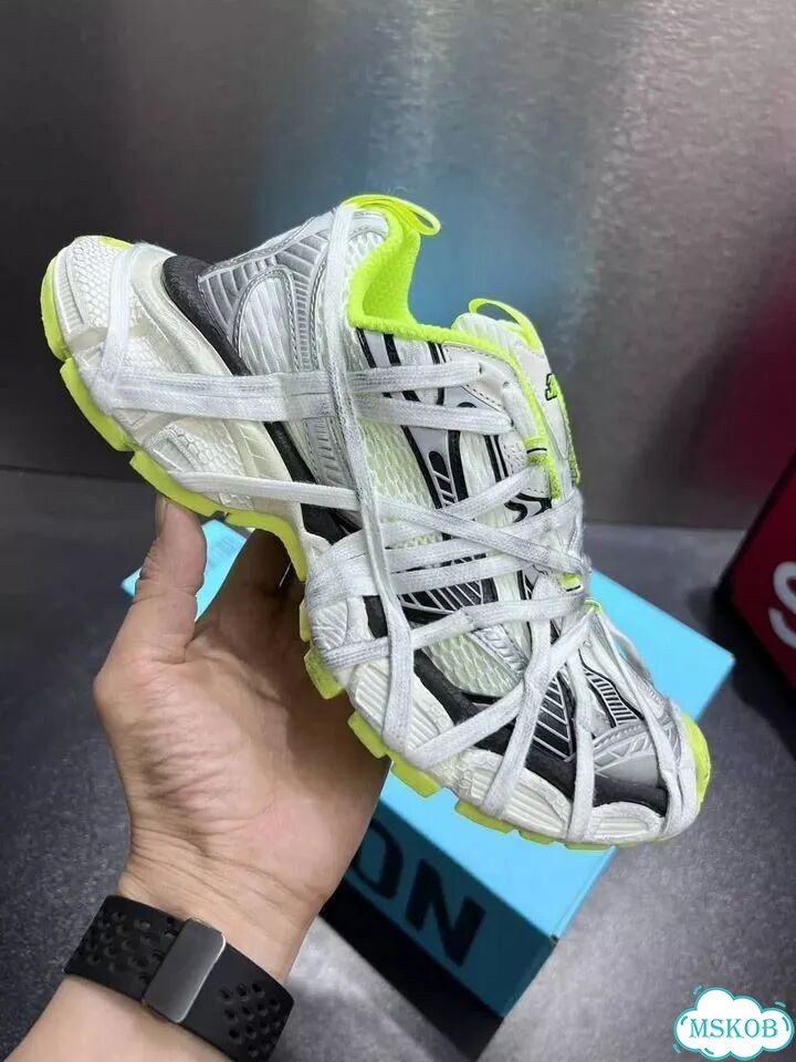 Кроссовки женские Balenciaga фото 3