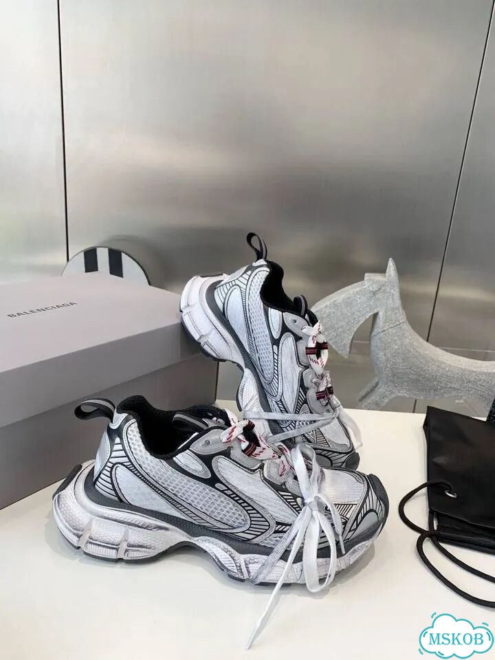 Кроссовки женские Balenciaga фото 6