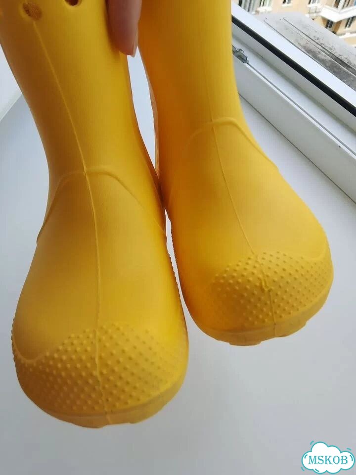 Детские резиновые сапоги оригинал crocs c9 фото 2