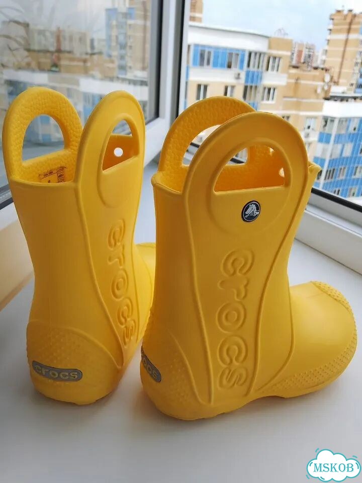 Детские резиновые сапоги оригинал crocs c9 фото 5