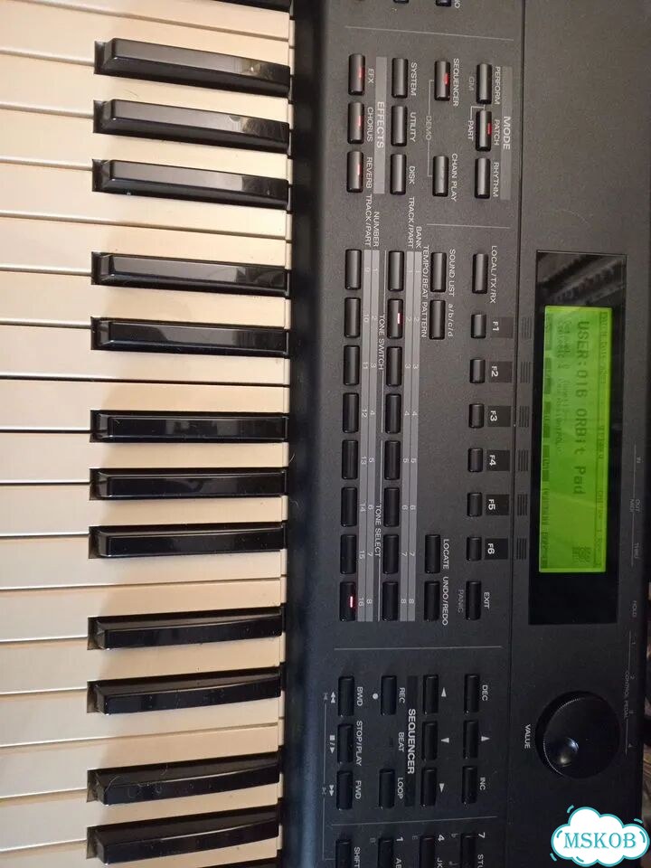Roland XP60 фото 2