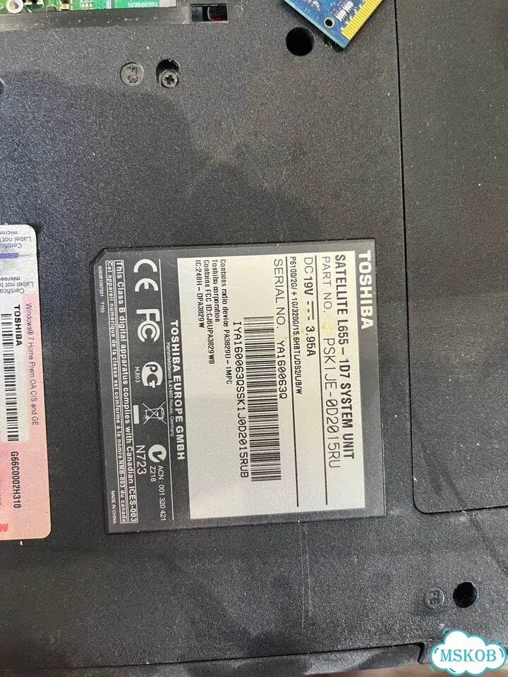 2 ноутбука toshiba фото 2