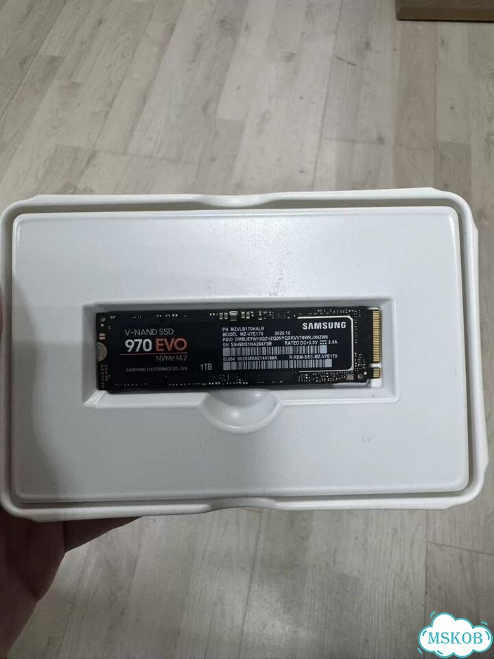 Samsung 970 EVO SSD M.2 1TB фото 2