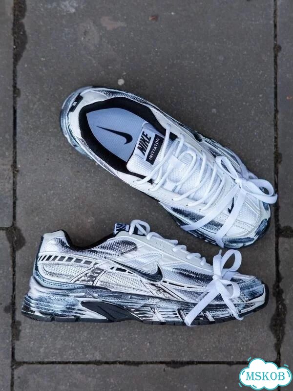 Кроссовки Nike Initiator Custom Бело-Черные фото 8