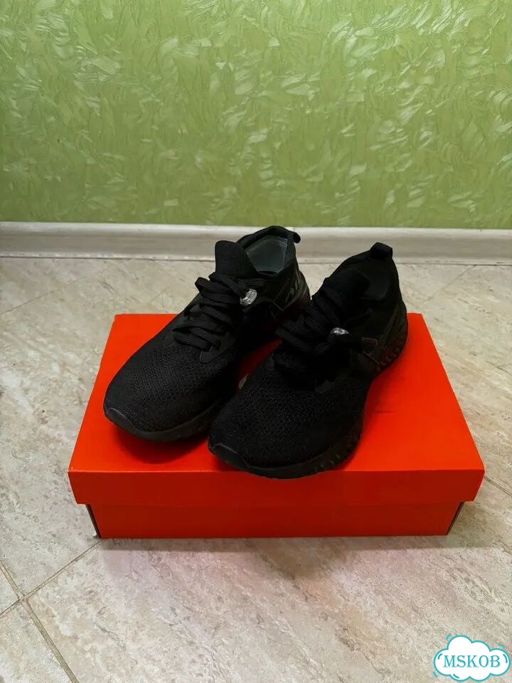 Nike Epic React Flyknit Triple Black, размер 40,5 фото 1