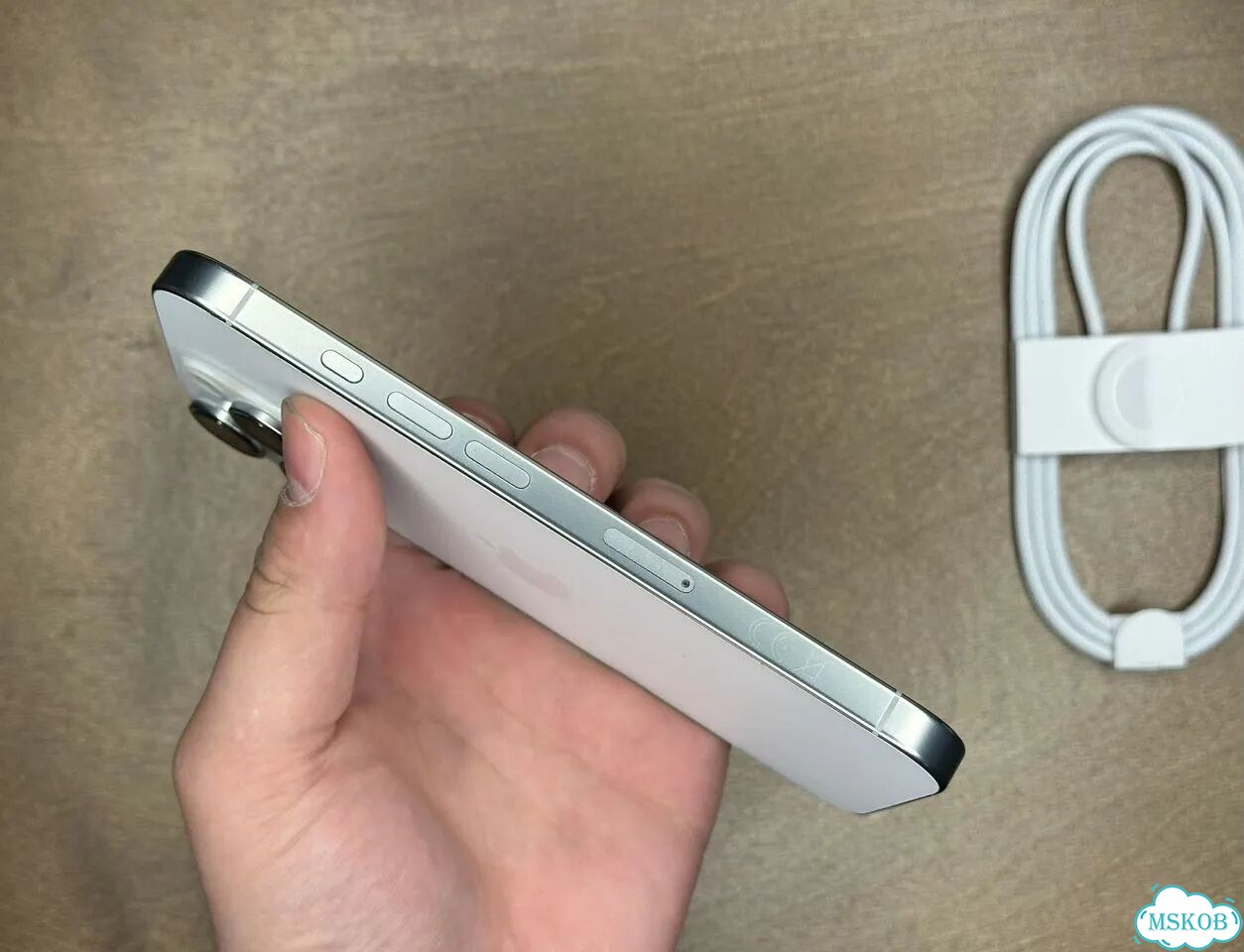 iPhone 16 Pro, 256 ГБ, SIM + eSIM фото 6