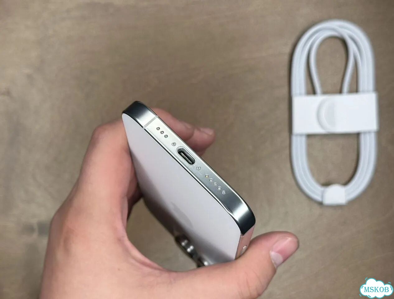 iPhone 16 Pro, 256 ГБ, SIM + eSIM фото 8