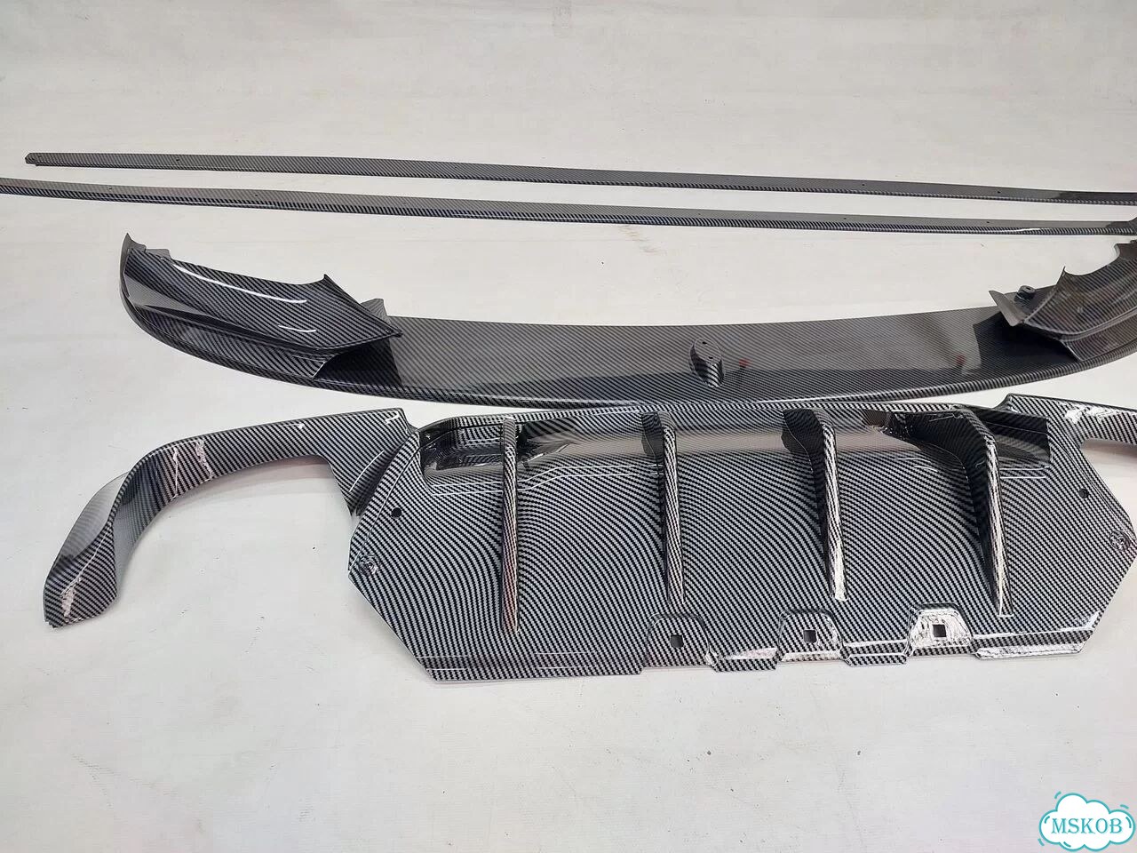 М обвес Carbon BMW F10 фото 3