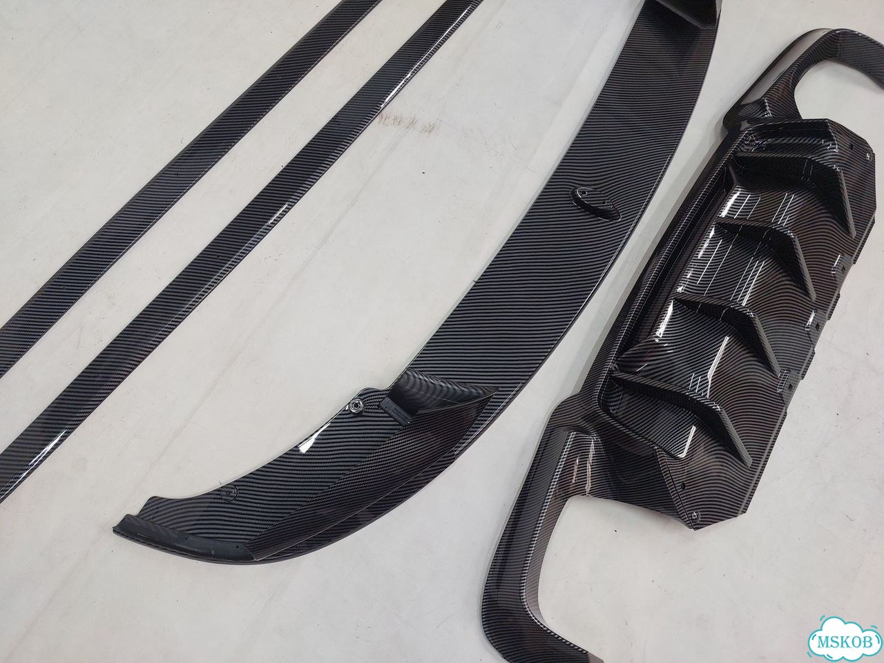 М обвес Carbon BMW F10 фото 4