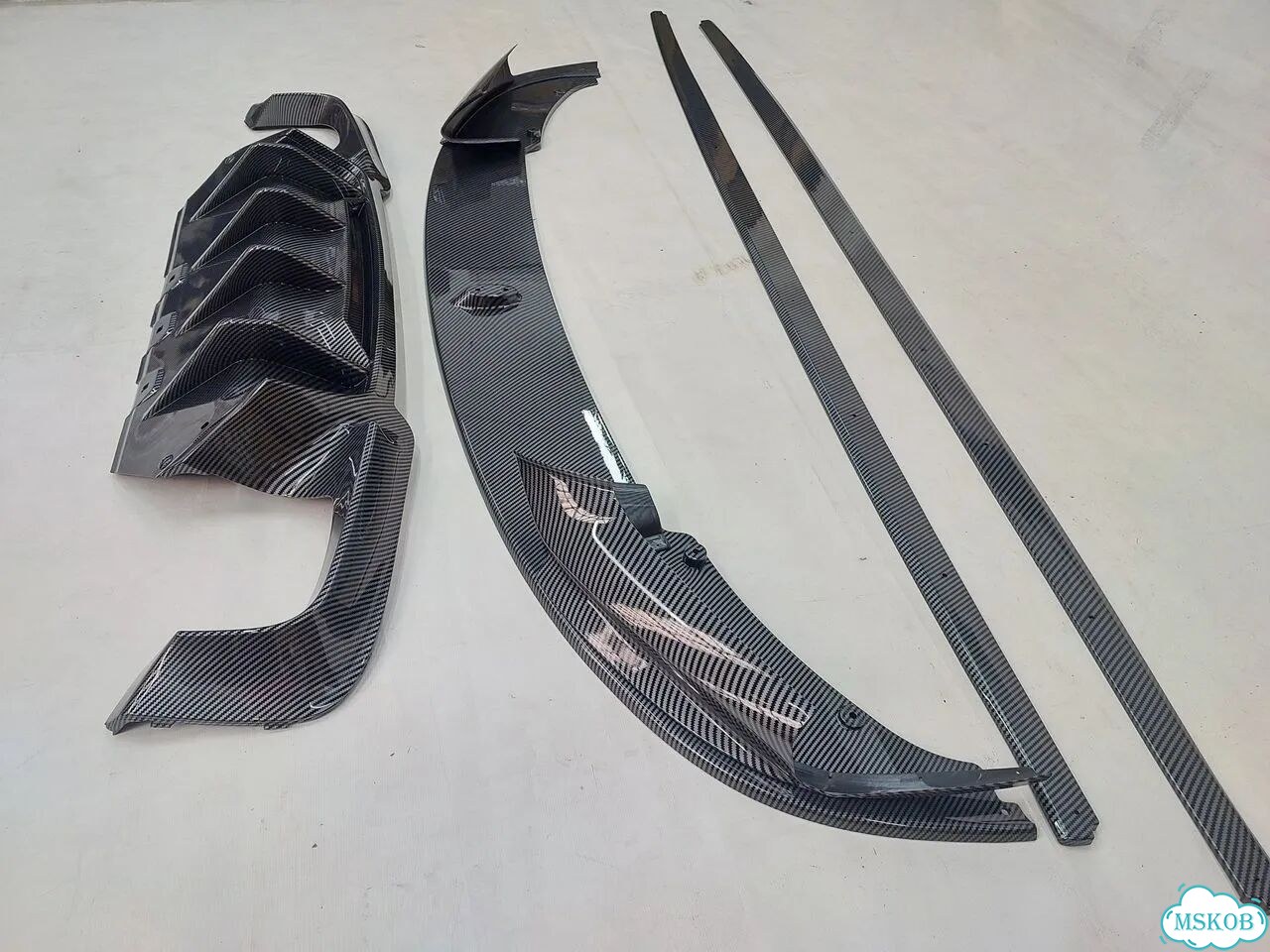 М обвес Carbon BMW F10 фото 5