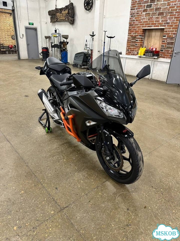 Kawasaki Ninja 300 ABS, 2016, 15 000 км фото 2