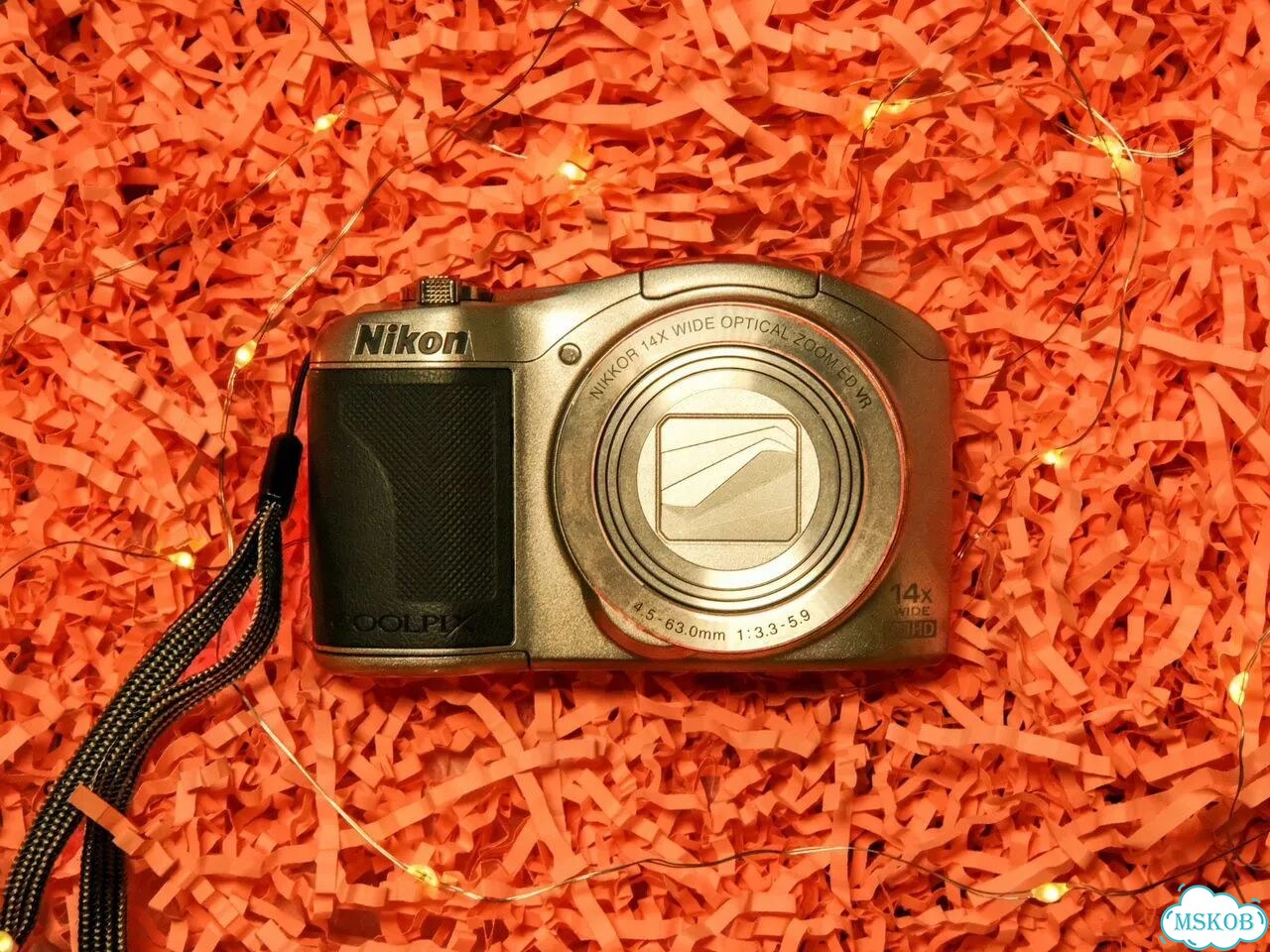 Nikon Coolpix l610 редкий цвет фото 1